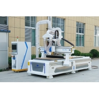 無(wú)孔工藝帶排鉆包開(kāi)料機(jī)原來(lái)還有這么多的特性！